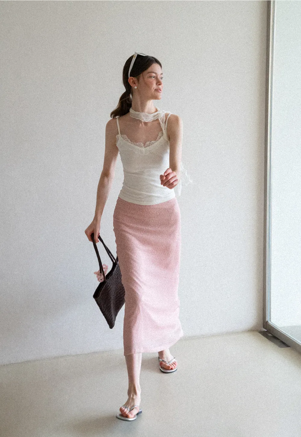 Lace Trim Halter Neck Tank Top