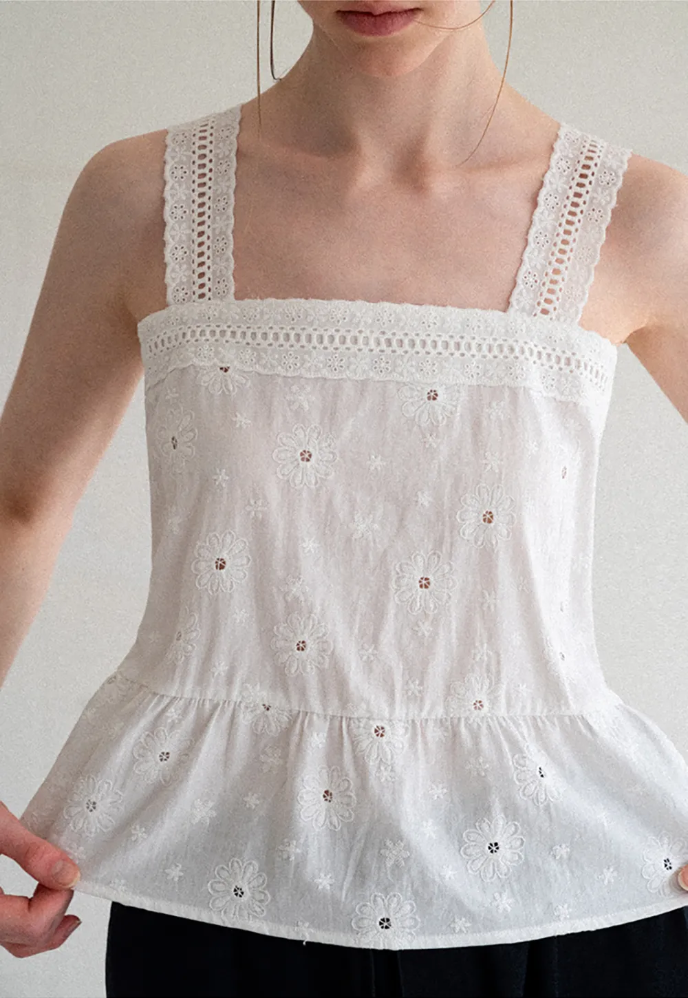 Lace Trim Square Neck Embroidered Tank Top