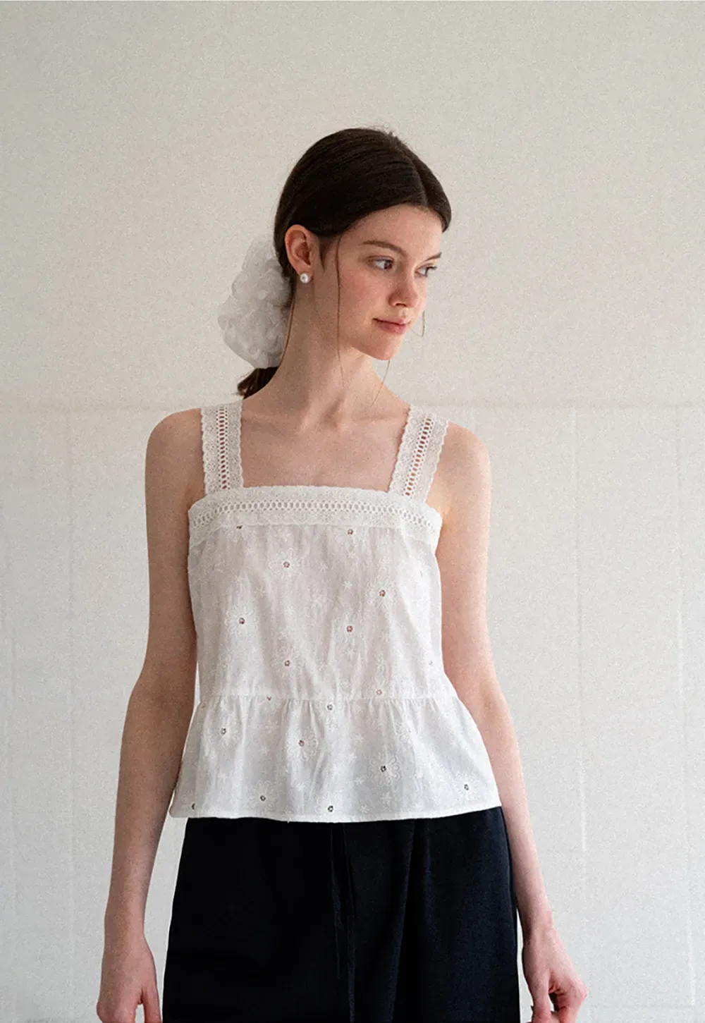 Lace Trim Square Neck Embroidered Tank Top