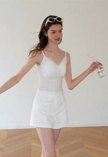 Lace Trim V Neck Sleeveless Top
