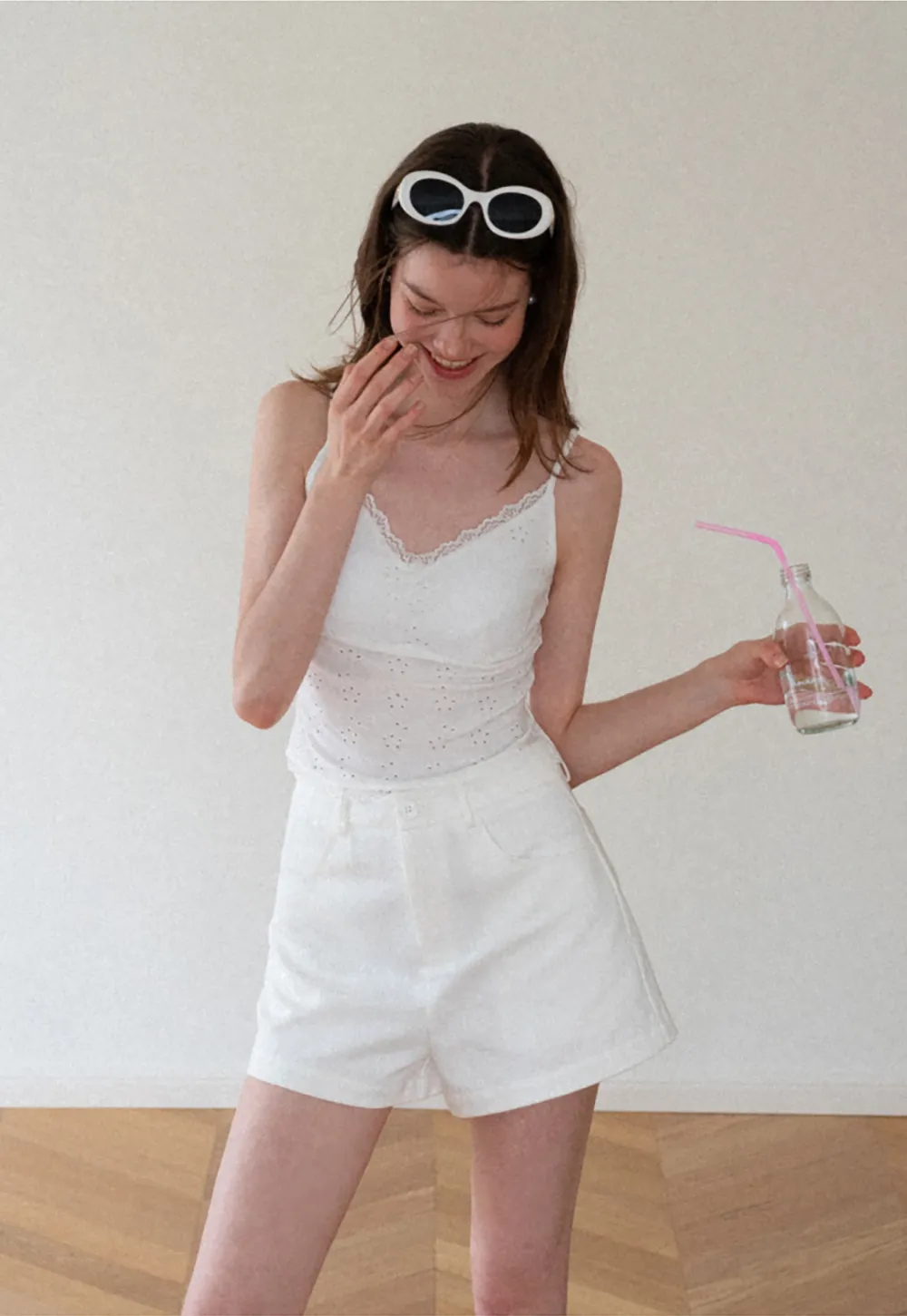 Lace Trim V Neck Sleeveless Top