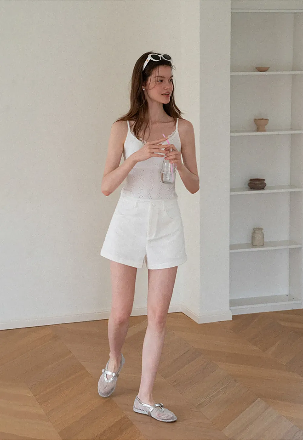 Lace Trim V Neck Sleeveless Top