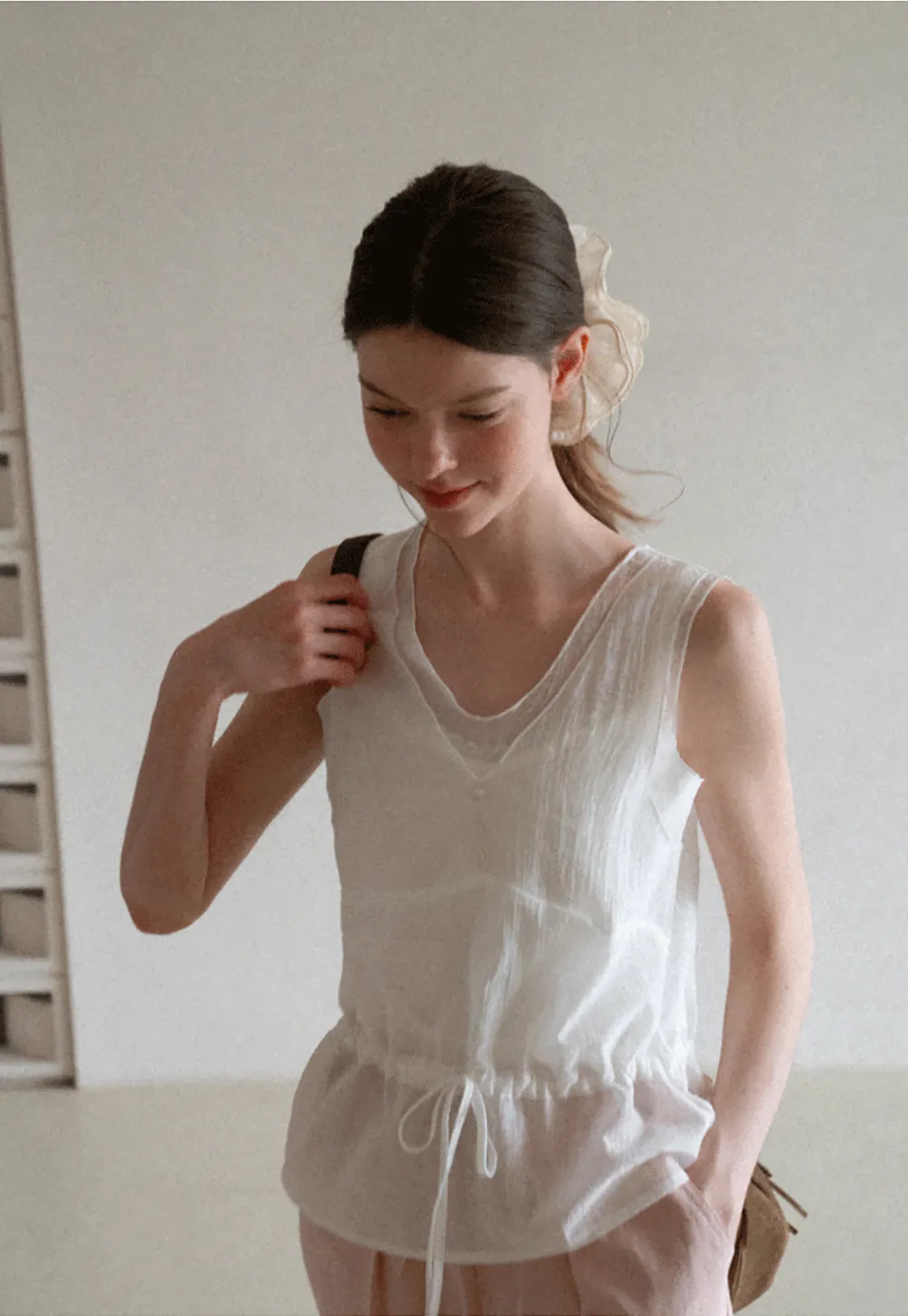 V Neck Drawstring Hem Sleeveless Top