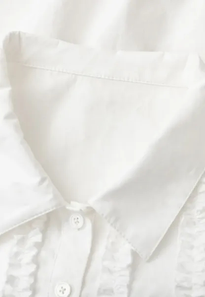 Pleated Front Collar Sleeveless Top