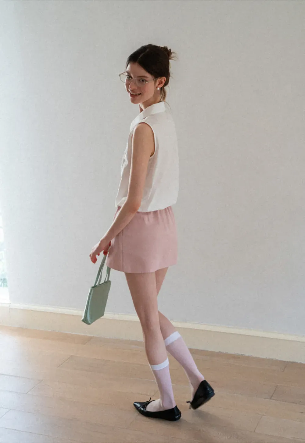 Pleated Front Collar Sleeveless Top