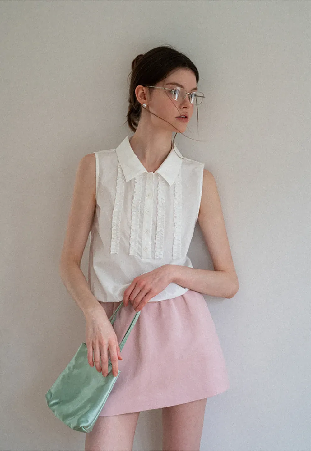 Pleated Front Collar Sleeveless Top