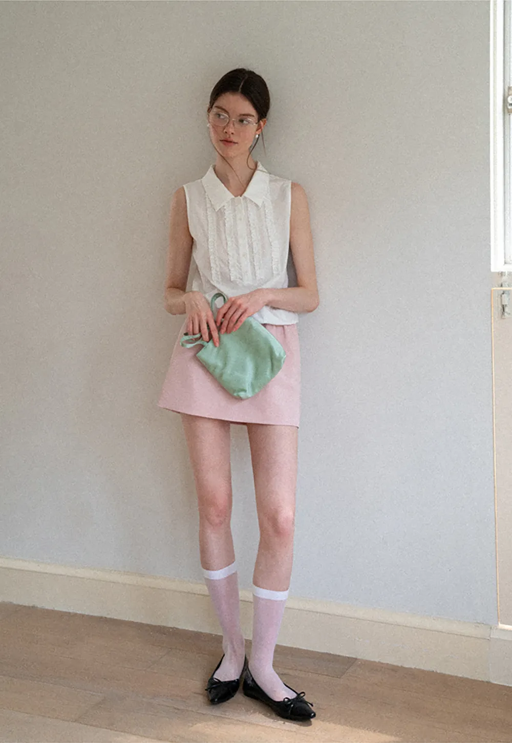 Pleated Front Collar Sleeveless Top