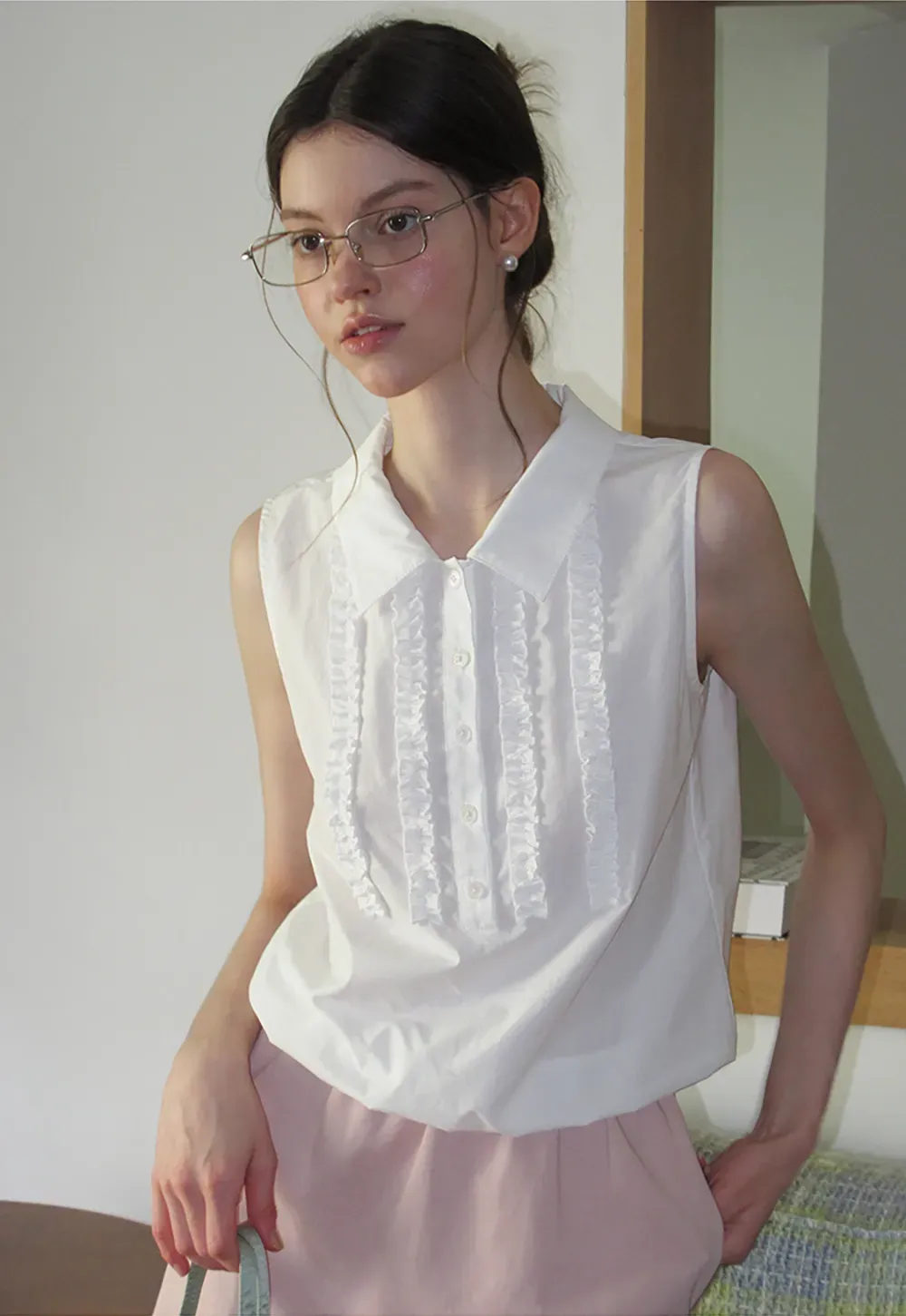 Pleated Front Collar Sleeveless Top