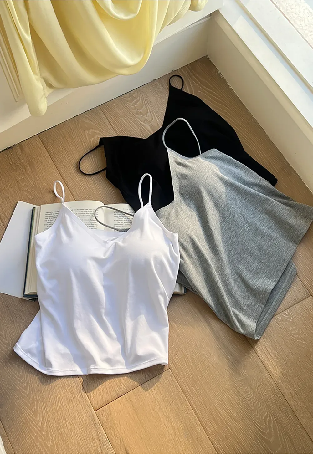 V Neck Cropped Spaghetti Strap Tank Top