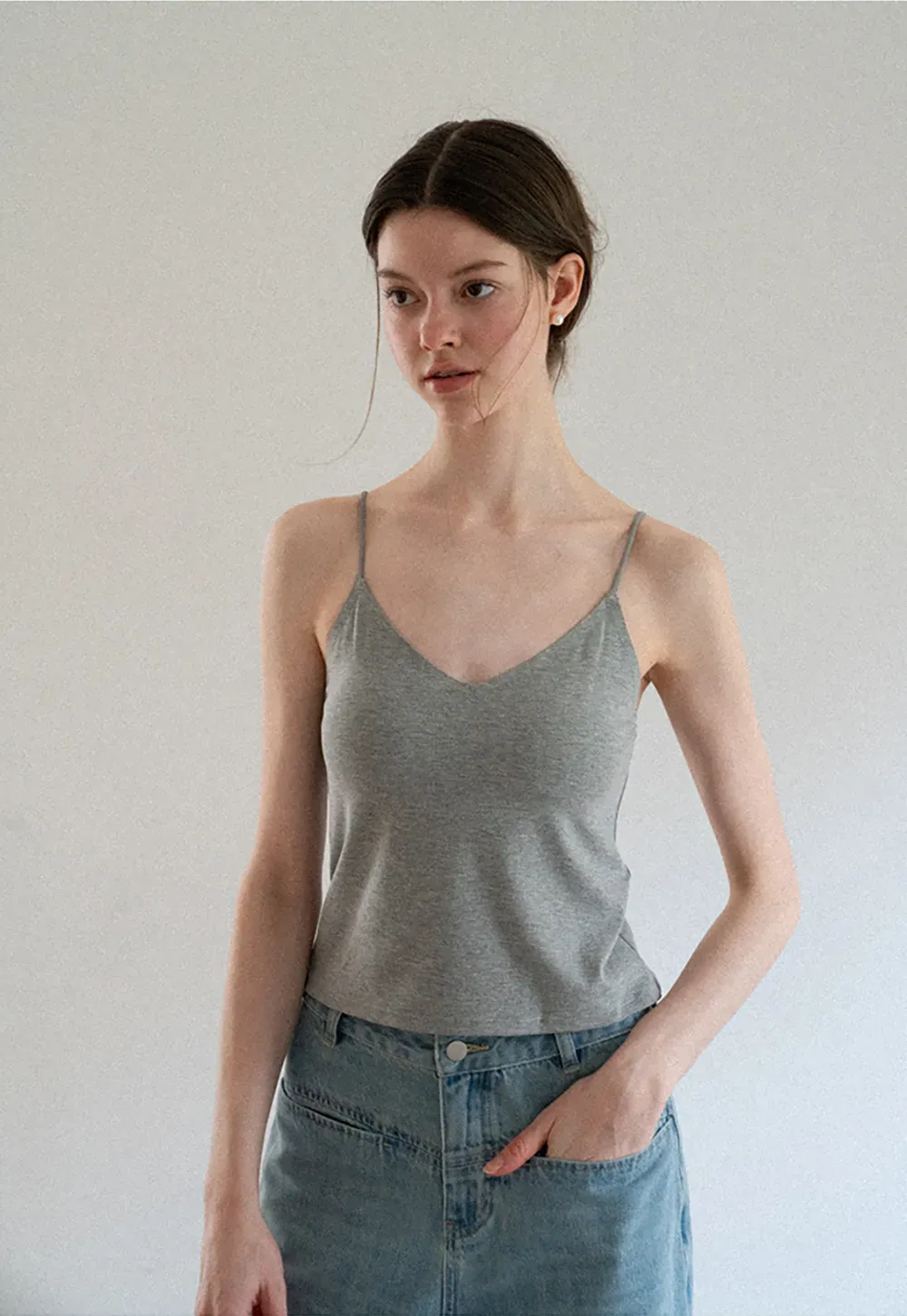 V Neck Cropped Spaghetti Strap Tank Top