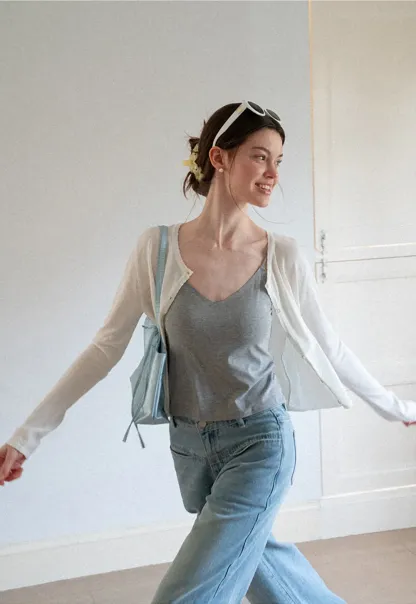 V Neck Cropped Spaghetti Strap Tank Top