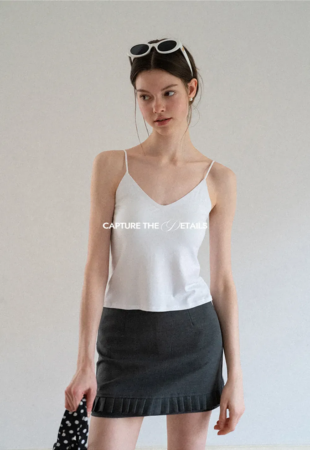 V Neck Cropped Spaghetti Strap Tank Top