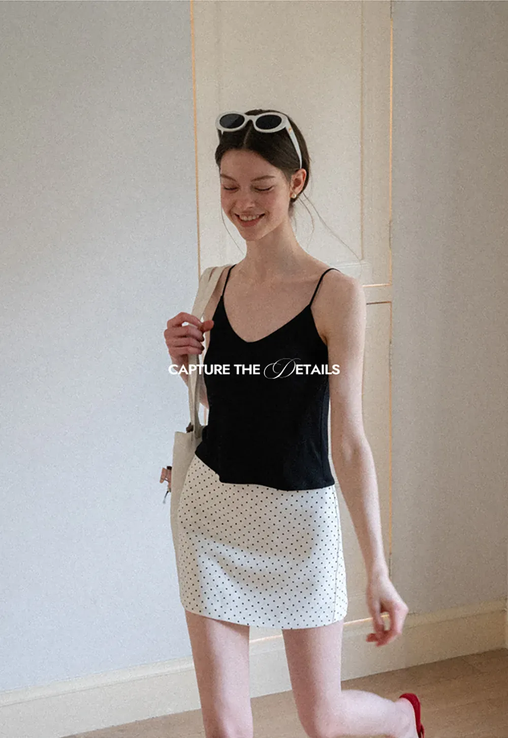 V Neck Cropped Spaghetti Strap Tank Top