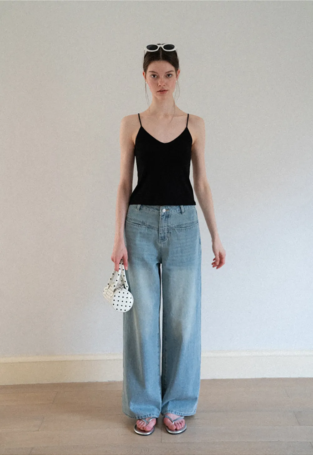 V Neck Cropped Spaghetti Strap Tank Top