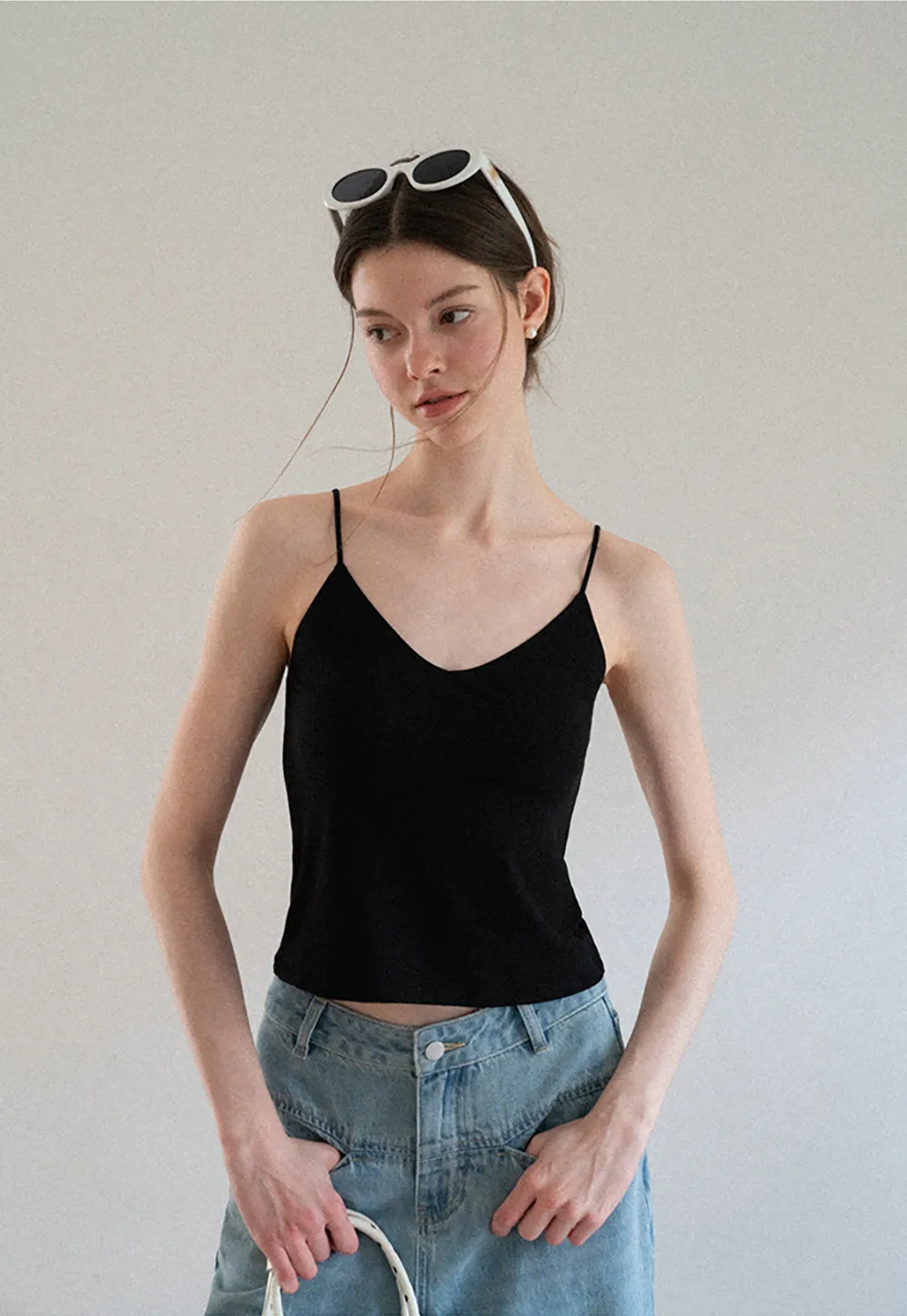 V Neck Cropped Spaghetti Strap Tank Top