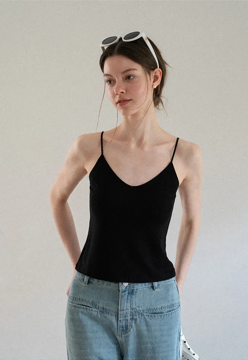 V Neck Cropped Spaghetti Strap Tank Top