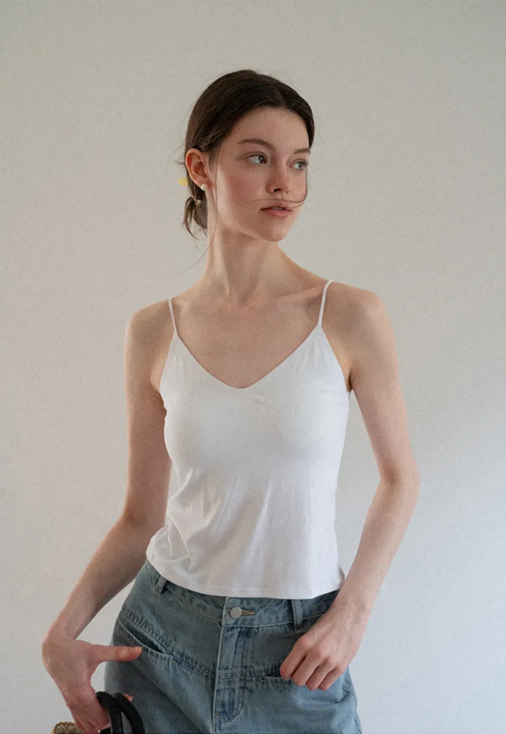 V Neck Cropped Spaghetti Strap Tank Top