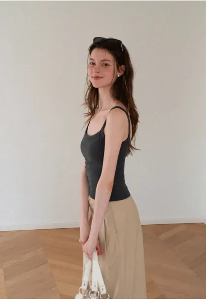 Cropped Square Neck Ribbed Knit Tank Top