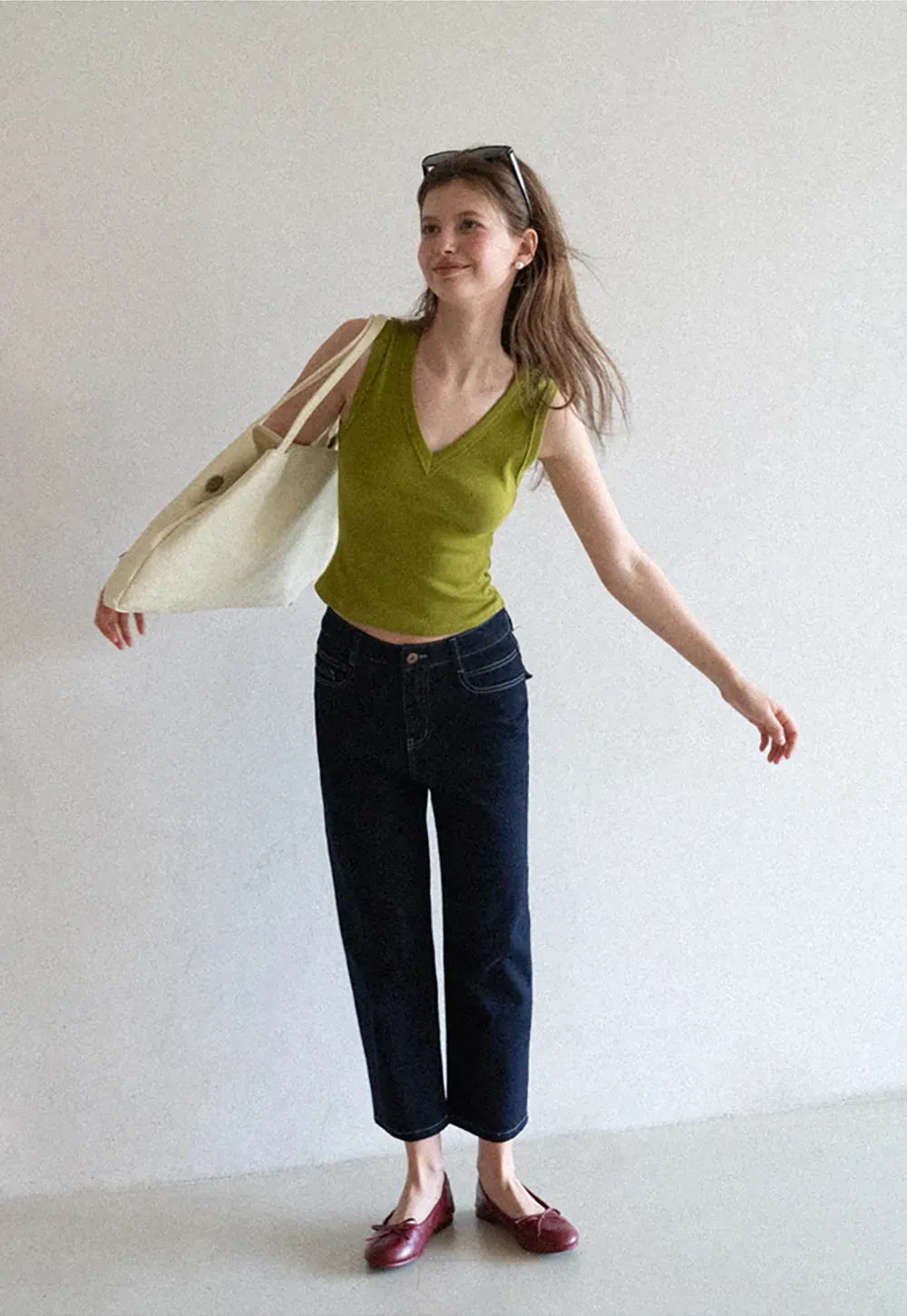 V Neck Ribbed Knit Cropped Tank Top
