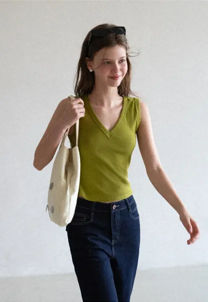 V Neck Ribbed Knit Cropped Tank Top