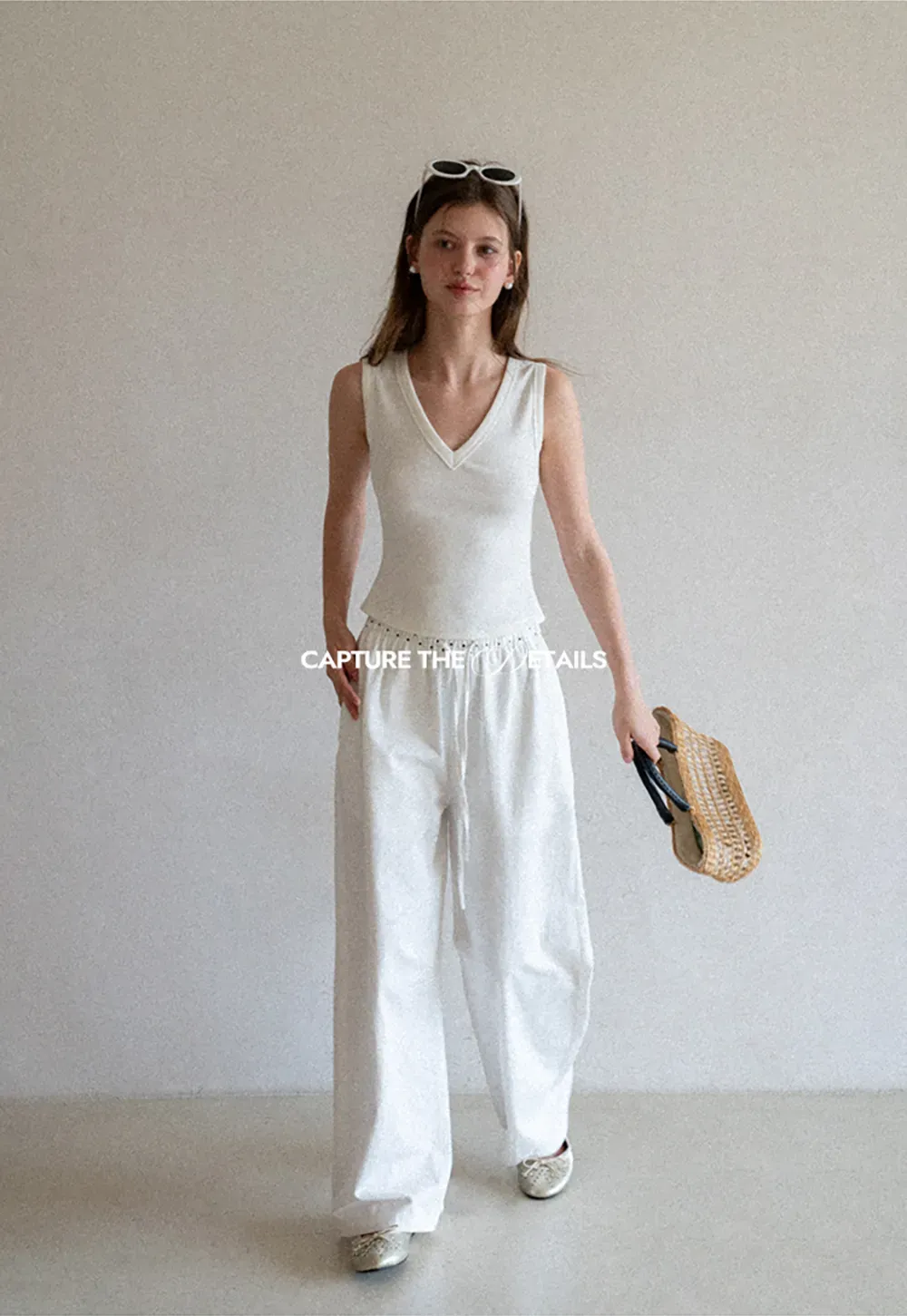 V Neck Ribbed Knit Cropped Tank Top