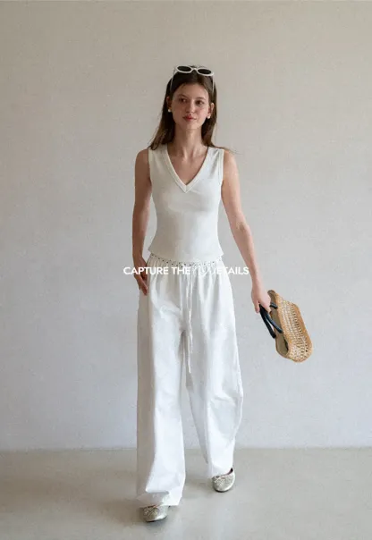 V Neck Ribbed Knit Cropped Tank Top