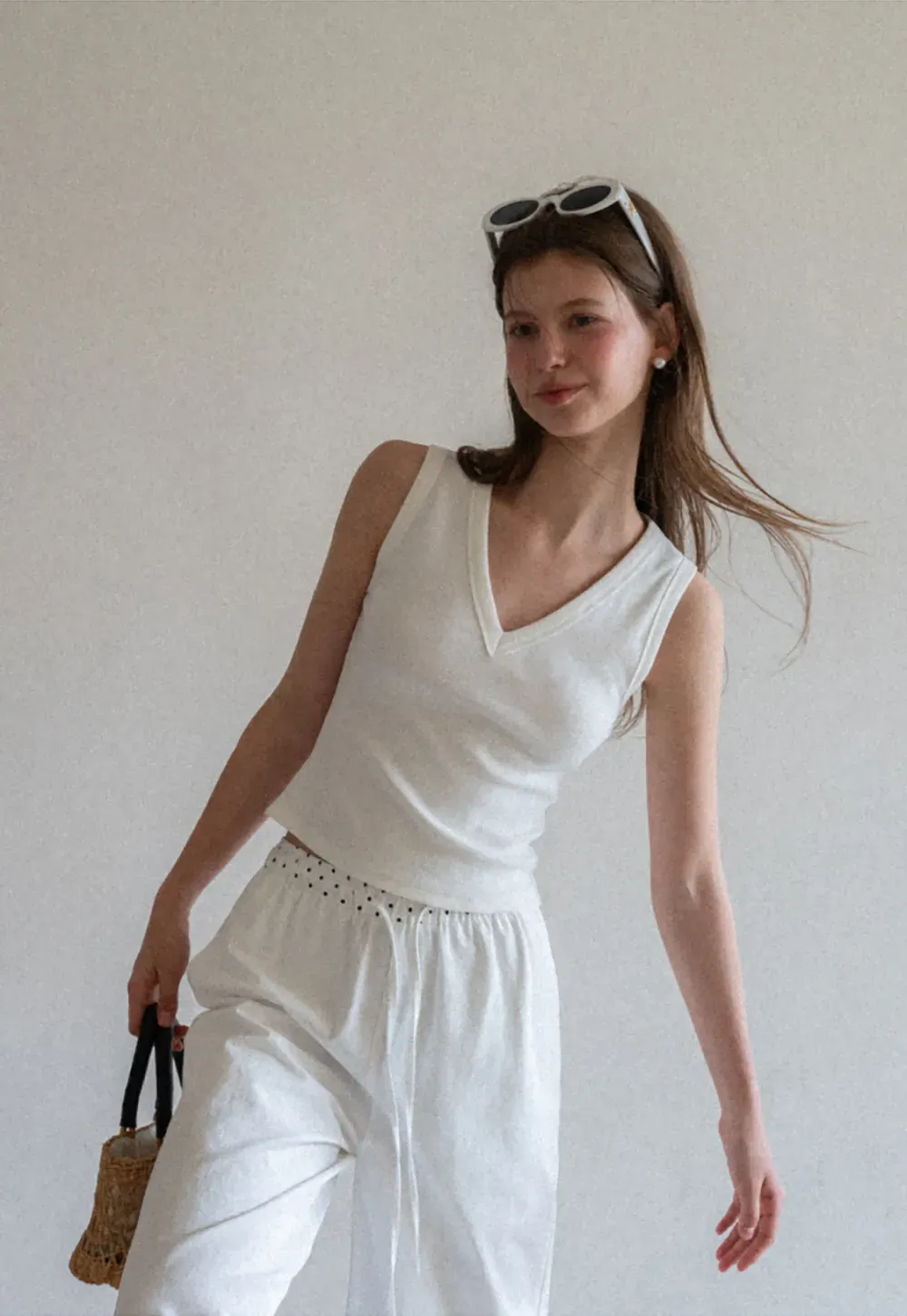 V Neck Ribbed Knit Cropped Tank Top