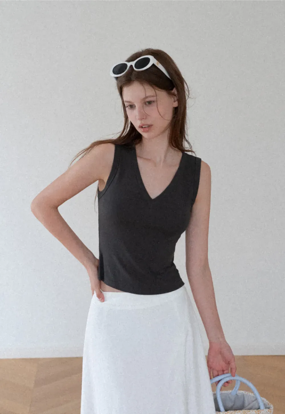V Neck Ribbed Knit Cropped Tank Top