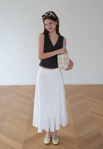 V Neck Ribbed Knit Cropped Tank Top