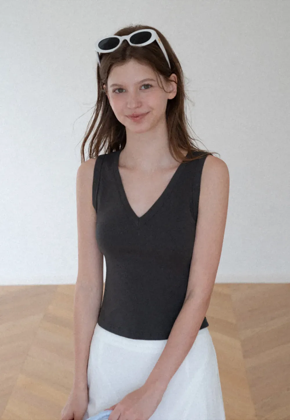 V Neck Ribbed Knit Cropped Tank Top