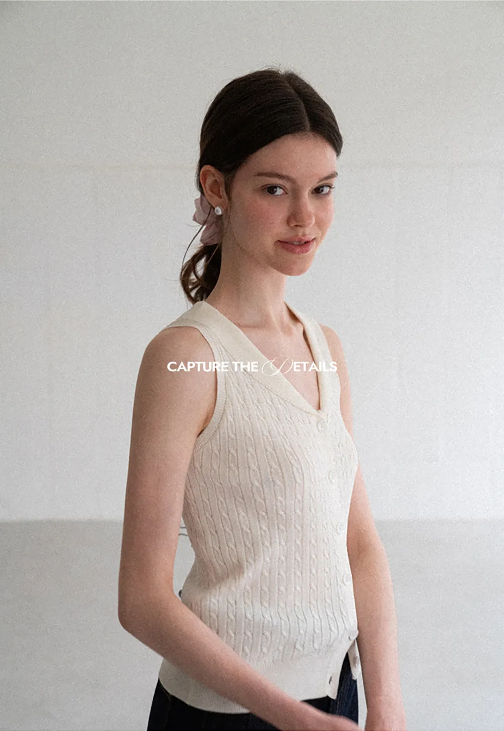V Neck Ribbed Knit Sleeveless Top