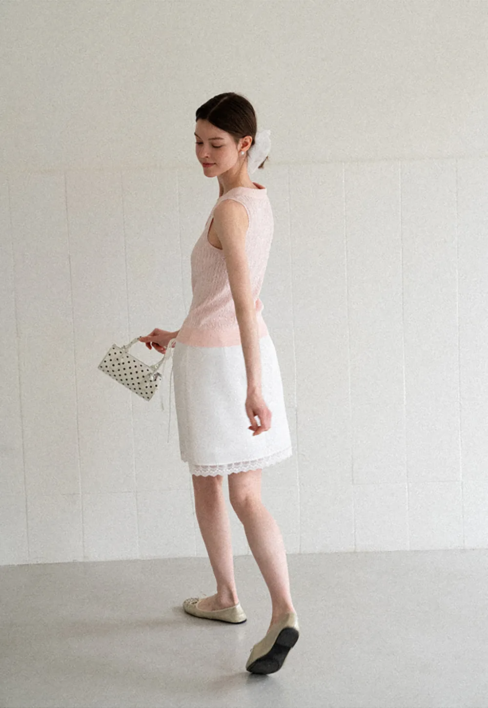 V Neck Ribbed Knit Sleeveless Top