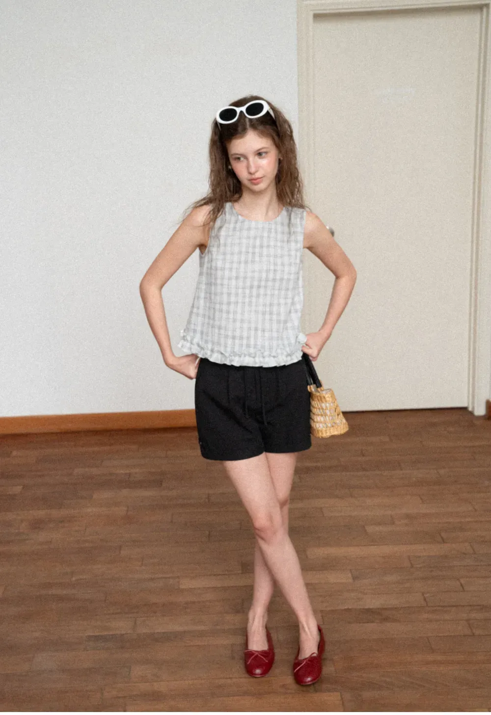 Plaid Pattern Ruffled Hem Sleeveless Tank Top