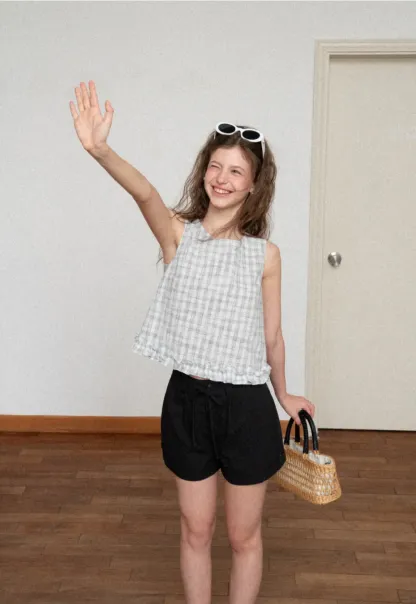 Plaid Pattern Ruffled Hem Sleeveless Tank Top
