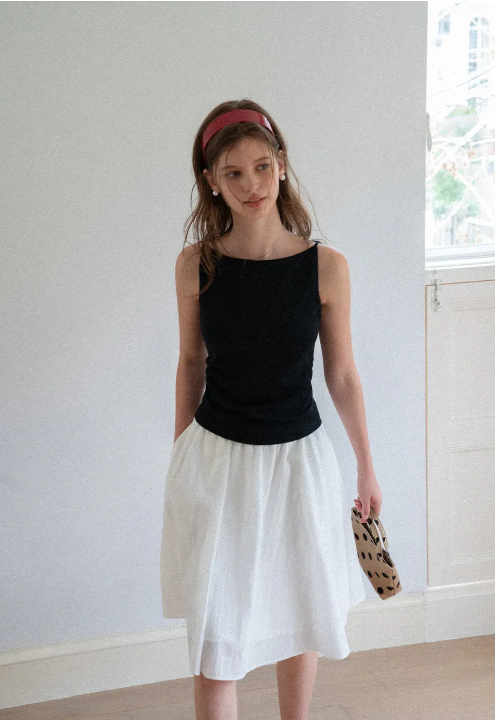 Square Neck Cropped Sleeveless Top