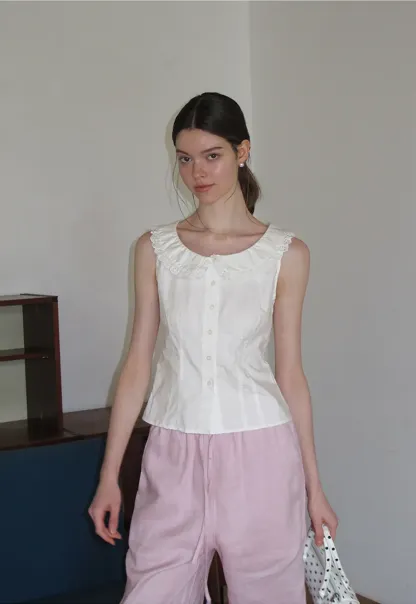 Lace Trim Collar Sleeveless Top