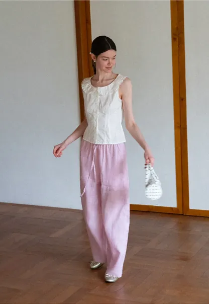 Lace Trim Collar Sleeveless Top