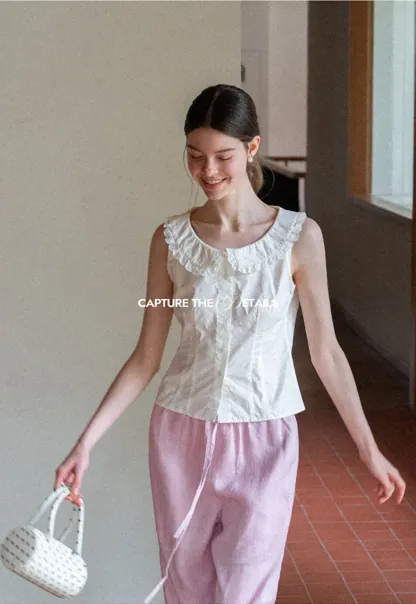 Lace Trim Collar Sleeveless Top