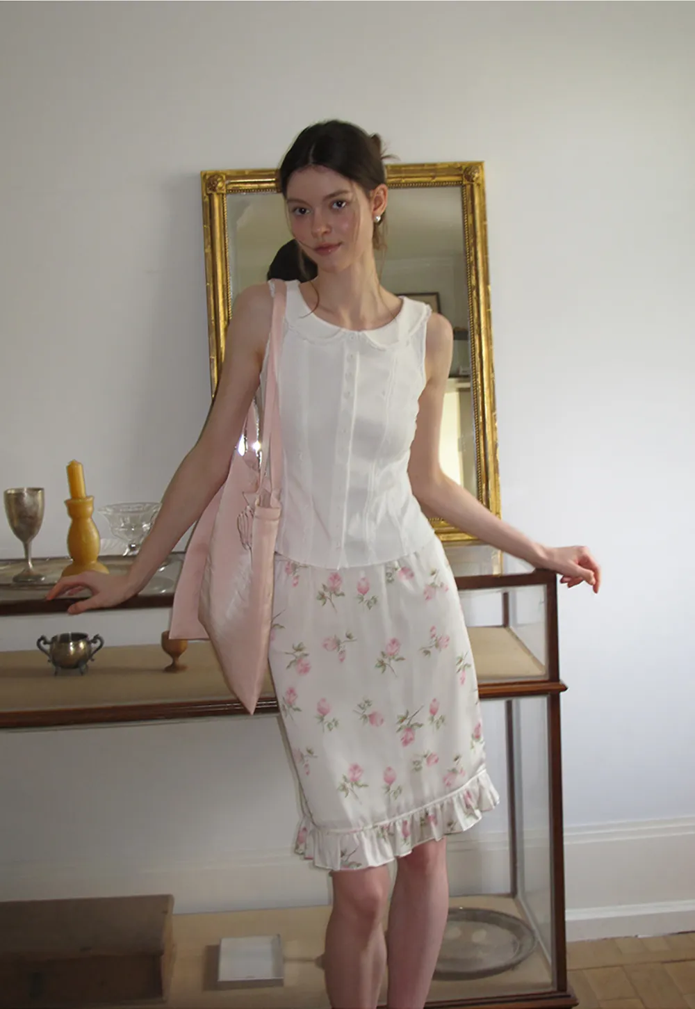 Lace Trim Peter Pan Collar Sleeveless Top