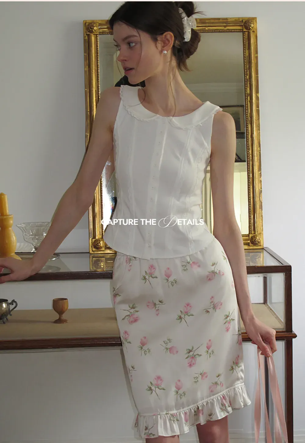 Lace Trim Peter Pan Collar Sleeveless Top