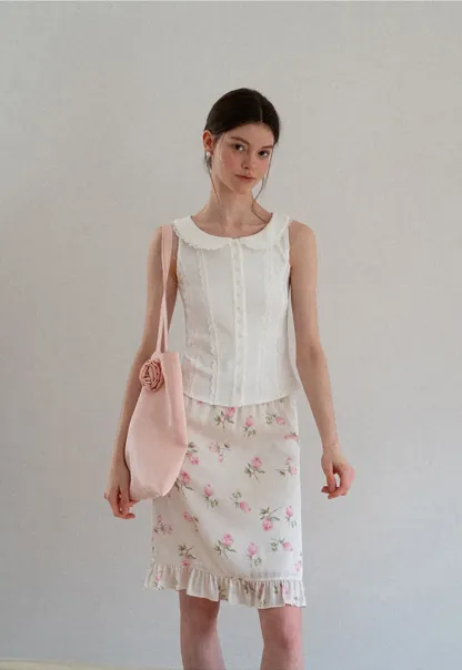 Lace Trim Peter Pan Collar Sleeveless Top