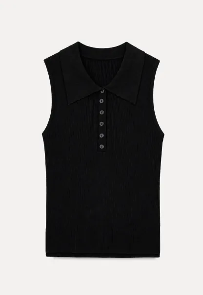 Ribbed Knit Collar Sleeveless Top