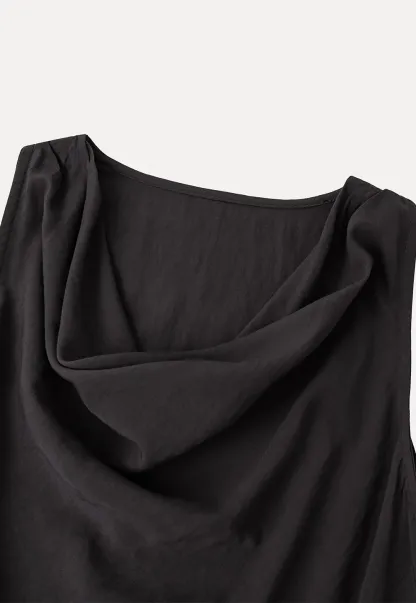 Draped V Neck Sleeveless Top And Flowing A Line Skirt Set