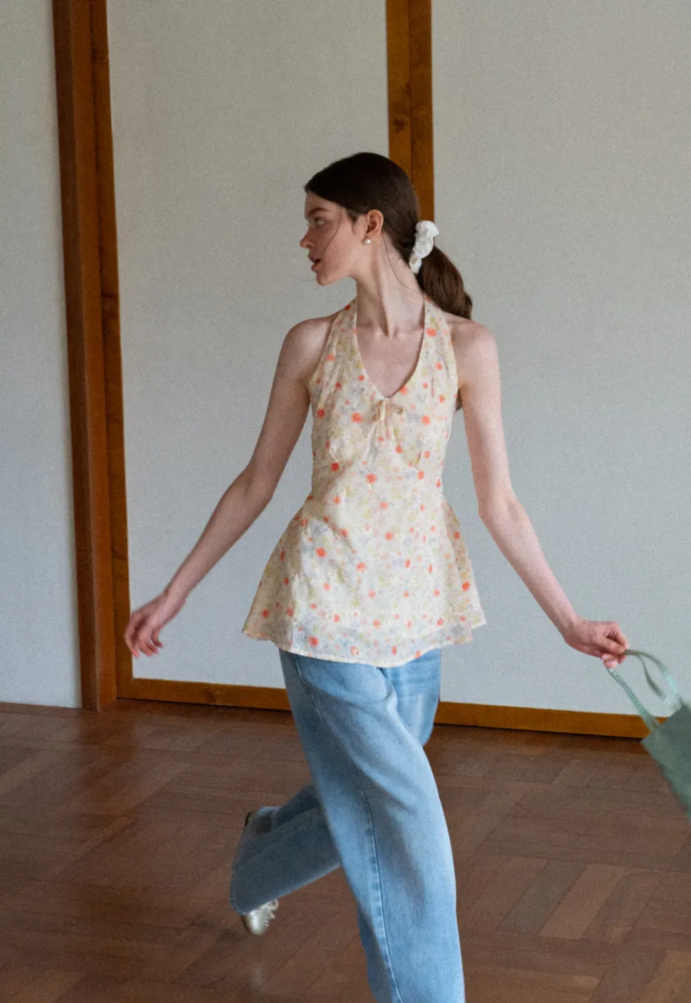 Floral Print Halter Neck Tank Top With Tie Front Detail