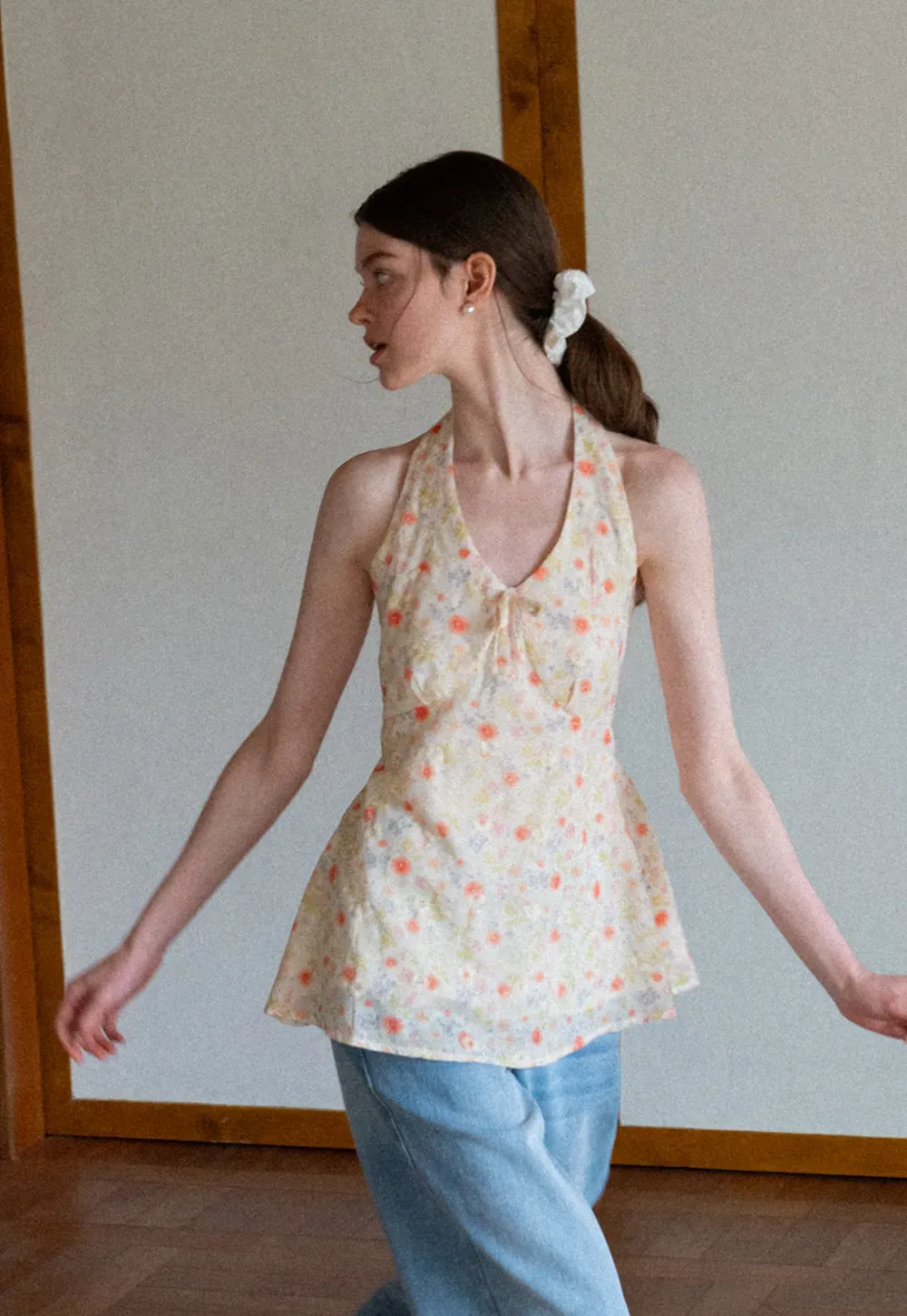 Floral Print Halter Neck Tank Top With Tie Front Detail