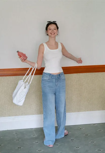 Cropped Square Neck Tank Top