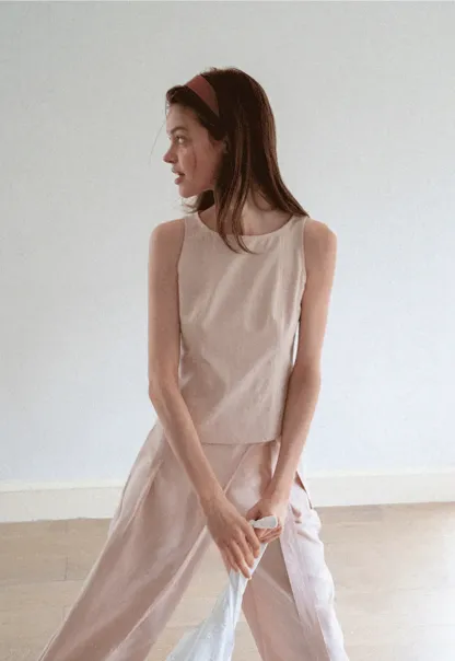 Tanktop mit strukturierten Nähten