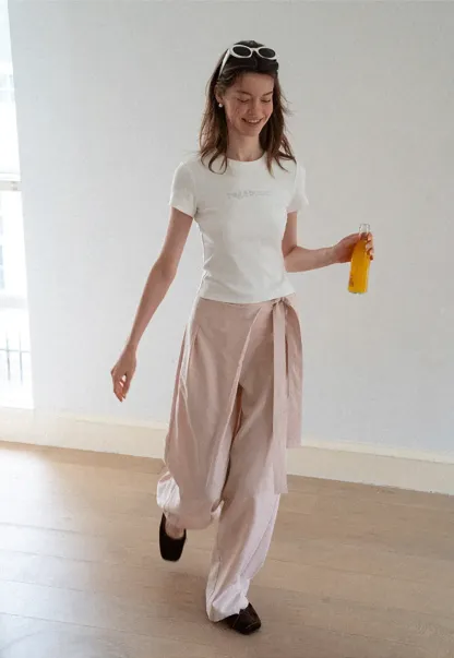 Tanktop mit strukturierten Nähten