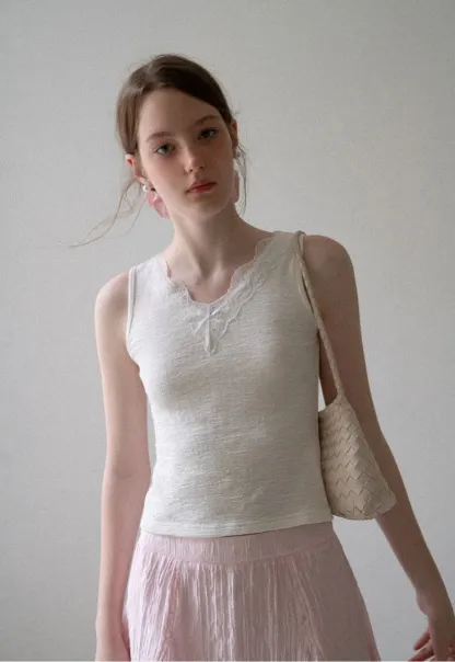Lace Trim V Neck Sleeveless Knit Tank Top