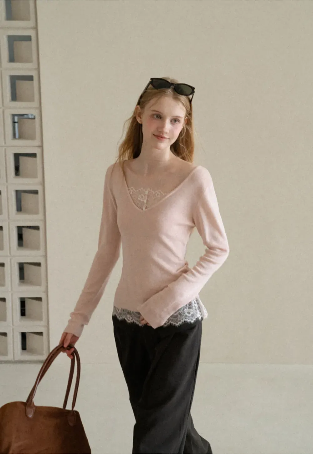 Lace Trim V Neck Long Sleeve Knit Tank Top